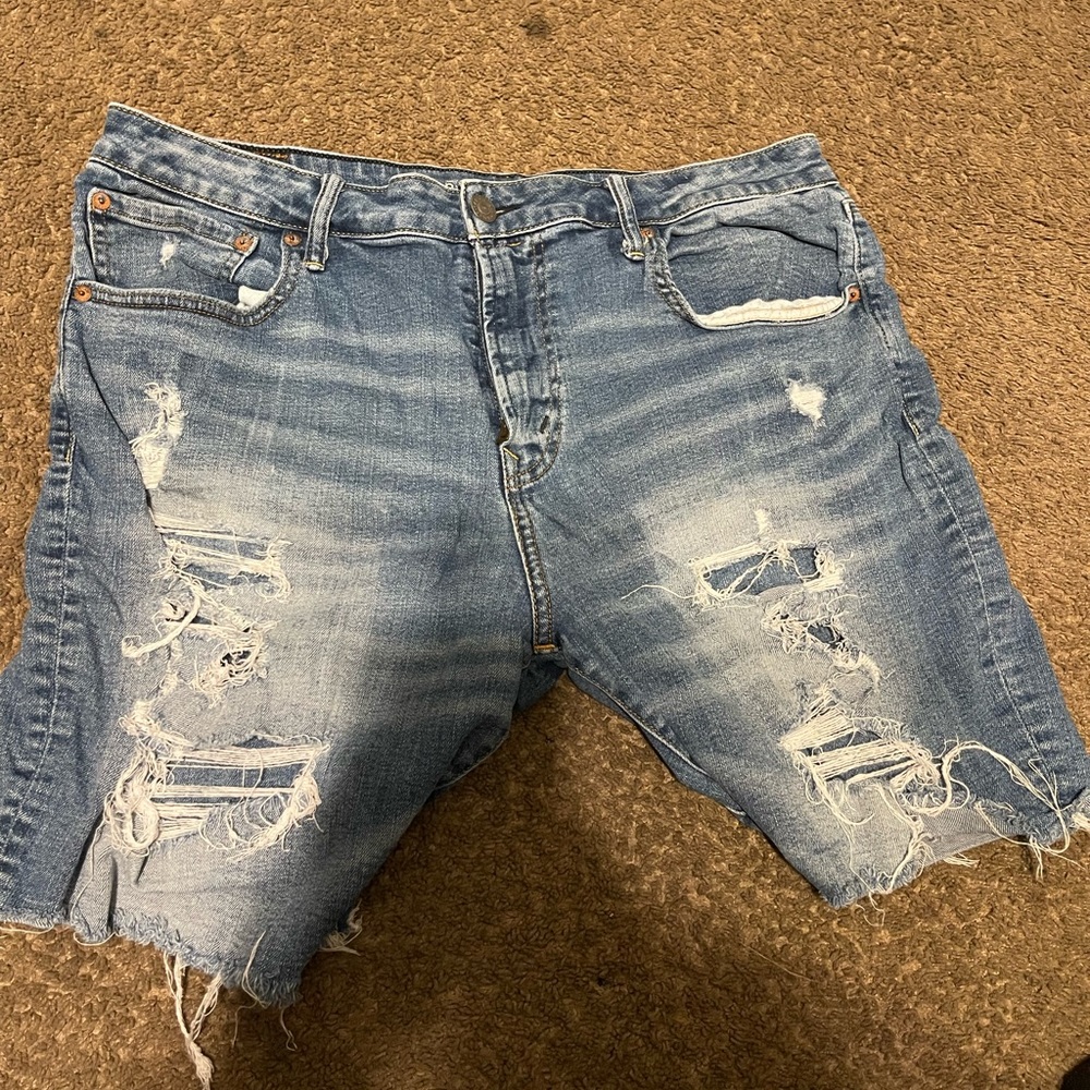 American eagle jean shorts size 36